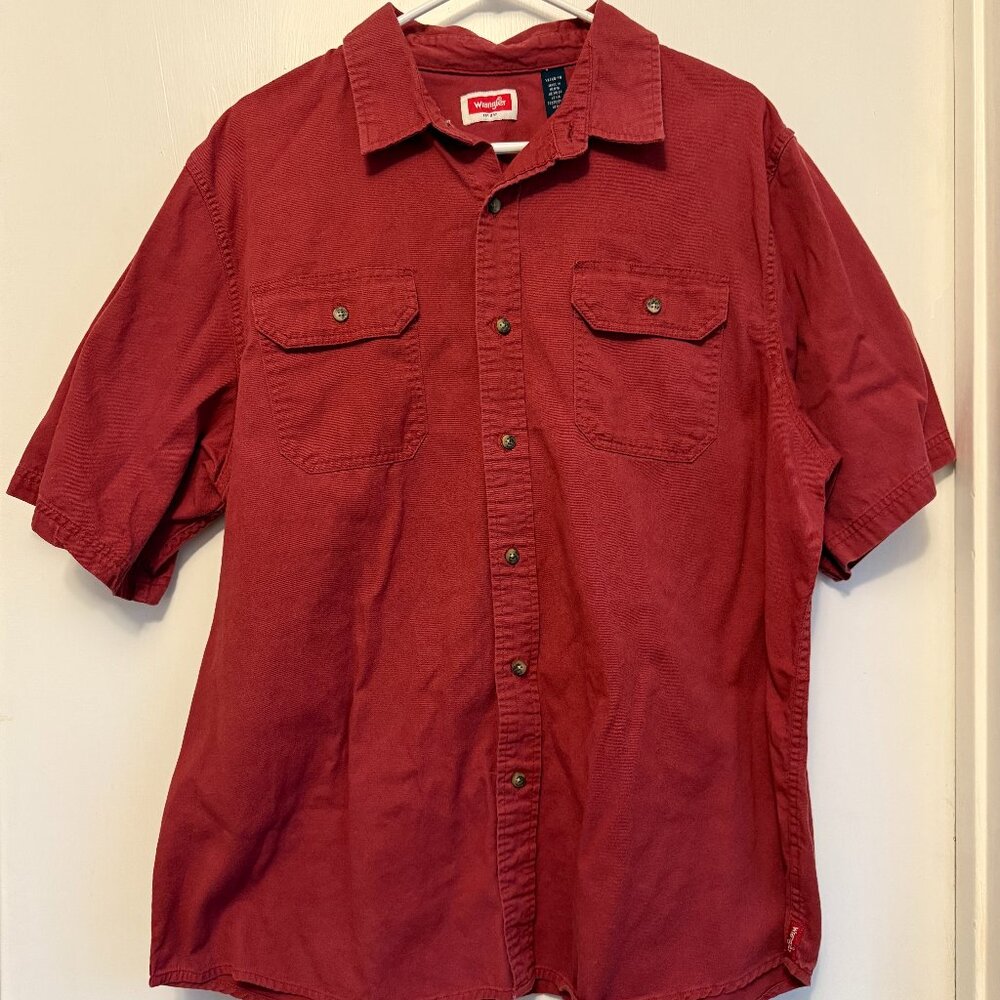 Wrangler Button Up Shirt Mens L Short Sleeve Red Solid Cotton Casual